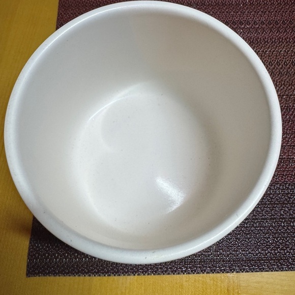 Geometric White Planter with Stand - Picture 2 of 4